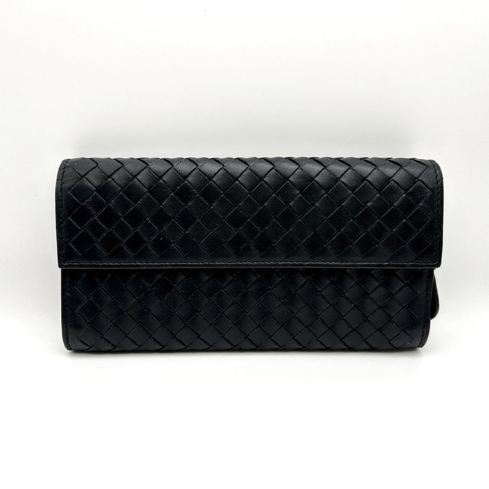 Authenticated Bottega Veneta Black Intrecciato lambskin long wallet